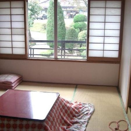 Hotel Minshuku Fugakuso Fujikawaguchiko Exterior foto